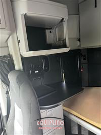 2023 Kenworth T680