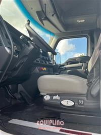 2023 Kenworth T680