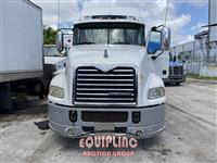 2013 Mack CXU613 SLEEPER 
