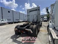 2013 Mack CXU613 SLEEPER 