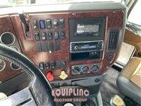 2013 Mack CXU613 SLEEPER 