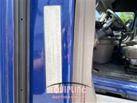 2013 Freightliner CASCADIA