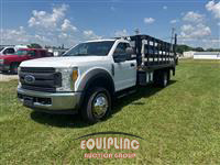 2017 Ford F450 STAKE BED