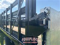 2017 Ford F450 STAKE BED