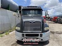 2015 Mack CXU613 SLEEPER 