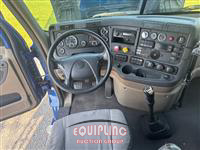2016 Freightliner CASCADIA