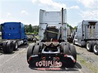 2015 Volvo VNL