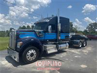 2020 Kenworth W990