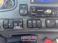 2020 Kenworth W990