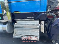 2020 Kenworth W990
