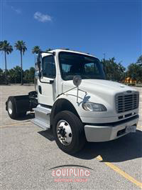 2015 Freightliner M2