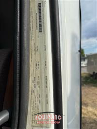 2014 VOLVO TRUCK VNM