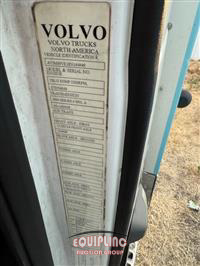 2014 VOLVO TRUCK VNM