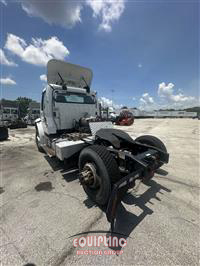 2016 Freightliner M2