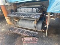 2005 International 7400