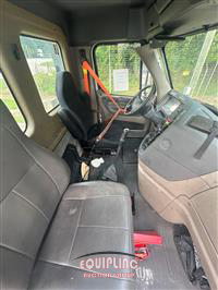 2011 Freightliner Cascadia