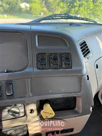 2006 Sterling LT9513