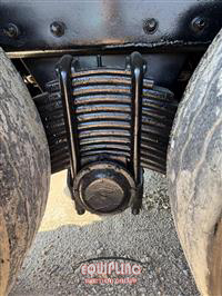 2000 Mack RD688