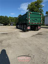 2000 Mack RD688
