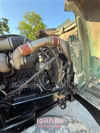 2000 Mack RD688