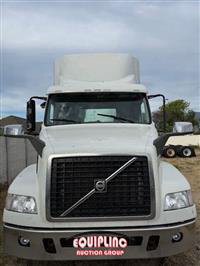 2014 VOLVO TRUCK VNM