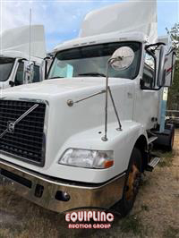 2014 VOLVO TRUCK VNM