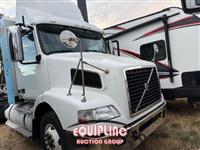 2014 VOLVO TRUCK VNM