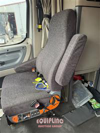 2014 Freightliner CASCADIA