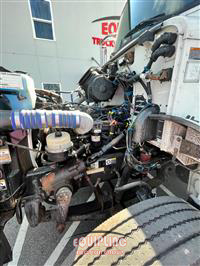 2020 Peterbilt 337 Box Truck