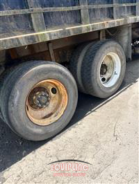 1997 Ford LT9000