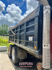 1997 Ford LT9000