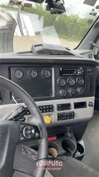 2021 Freightliner CASCADIA 126