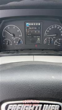 2020 Freightliner CASCADIA 126