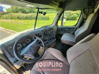 2019 Freightliner CASCADIA CA125SLP