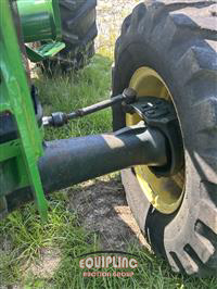 2011 John Deere 5205