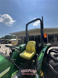 2011 John Deere 5205