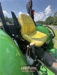 2011 John Deere 5205