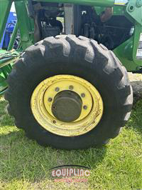 2011 John Deere 5205