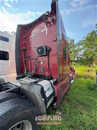 2019 Kenworth T680 SLEEPER TRUCK