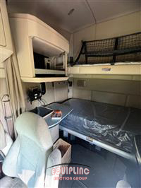 2019 Kenworth T680 SLEEPER TRUCK