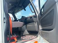 2021 International LT625
