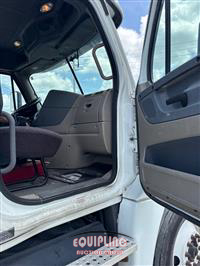 2016 Freightliner Cascadia