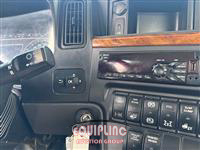 2020 International LT625