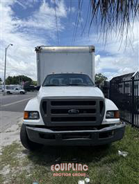 2013 Ford F750