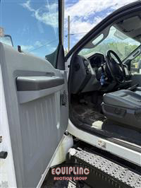 2015 Ford F750