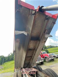 2016 Volvo VHD84F300 Tri-Axle Dump TruckT