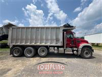 2016 Mack GRANITE GU713