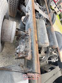 2016 Mack GRANITE GU713