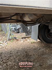 2015 MAC FLATBED TRAILER