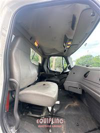2015 Freightliner M2